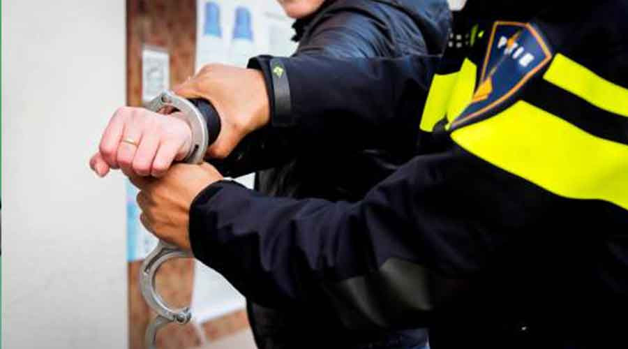 Twee jongens opgepakt om steekpartij #Capelle.