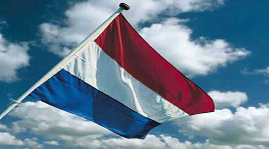 Gouds Dagblad | Vlaggen op 5 mei, zo moet het!