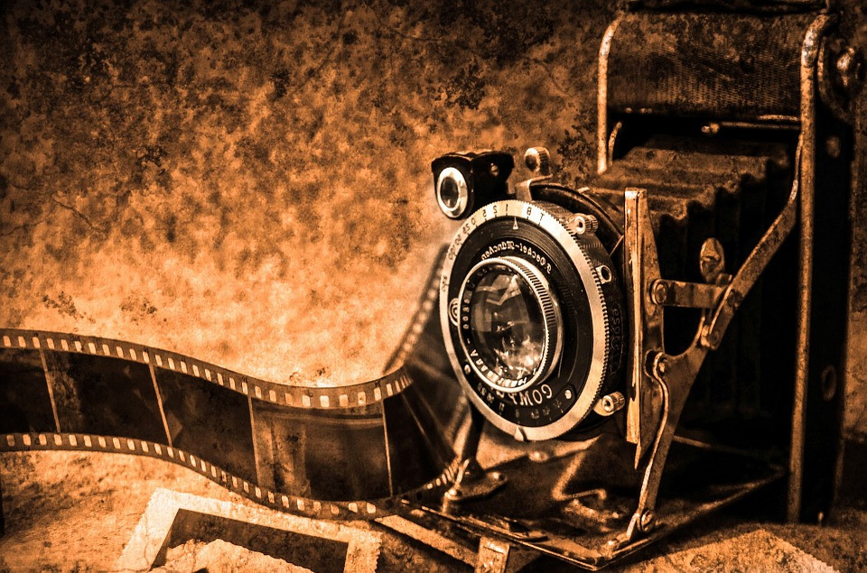 mainImage