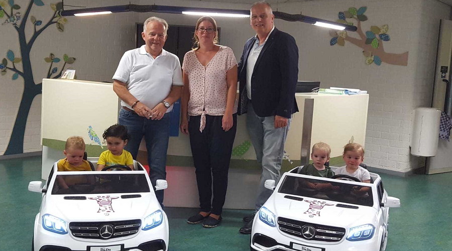 Zoetermeers Dagblad Mini Auto S Voor Kinderafdeling Langeland